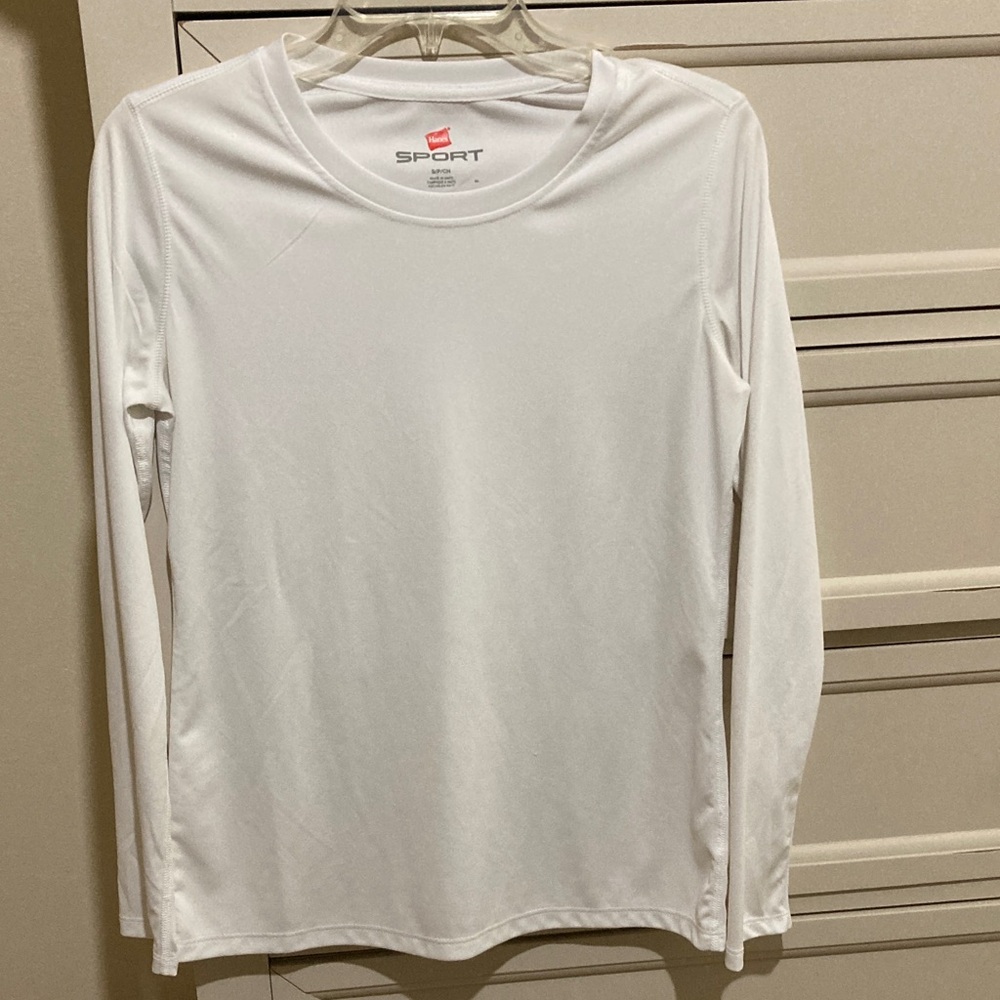 Hanes Sport Coil DRI Women’s Performance White Long Sleeve Tee Size S